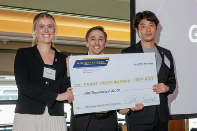 (L-R): Ciara Dillion, Nicholas Ross, and Sunghoon Rho